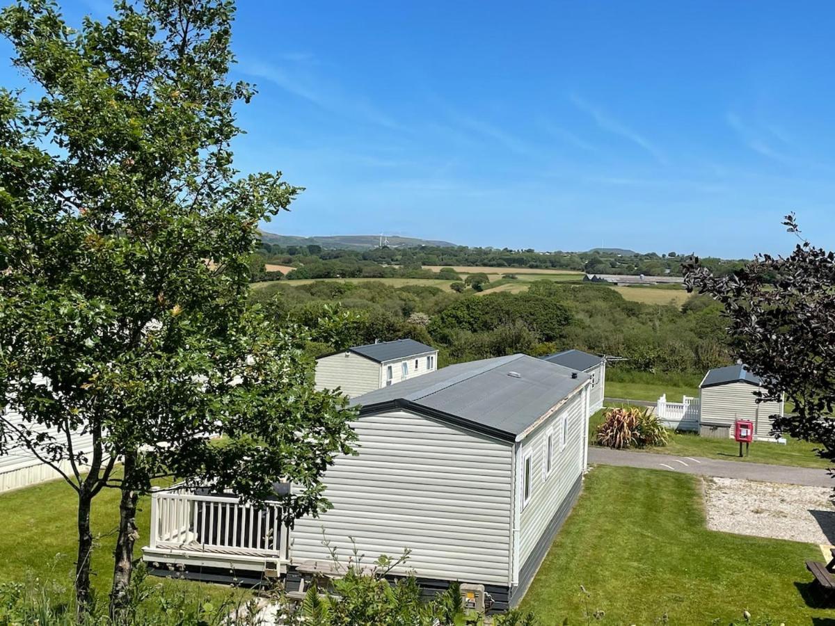 Luxury Caravan Cornwall Sleeps 4 Countryside View St. Austell Eksteriør bilde