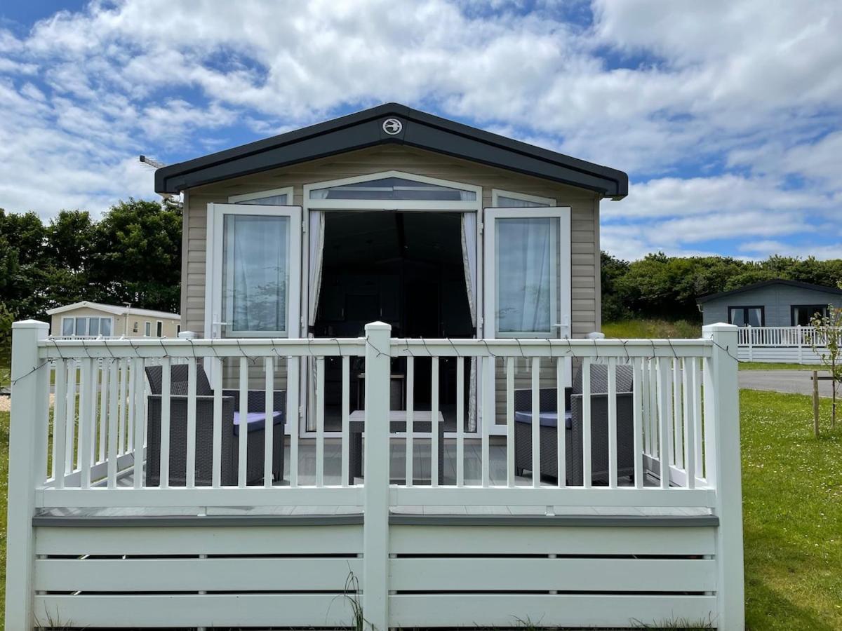 Luxury Caravan Cornwall Sleeps 4 Countryside View St. Austell Eksteriør bilde